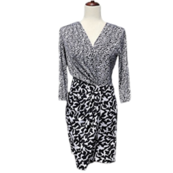 Diane Von Furstenberg Melodi Silk Jersey Surplice Neck Dress - Picture 1 of 9